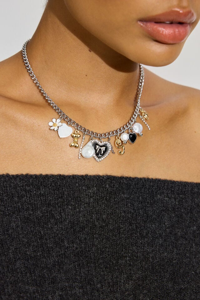 Women Garage Vintage Hearts & Pearls Charm Necklaces Black / White / Silver | A-6835270